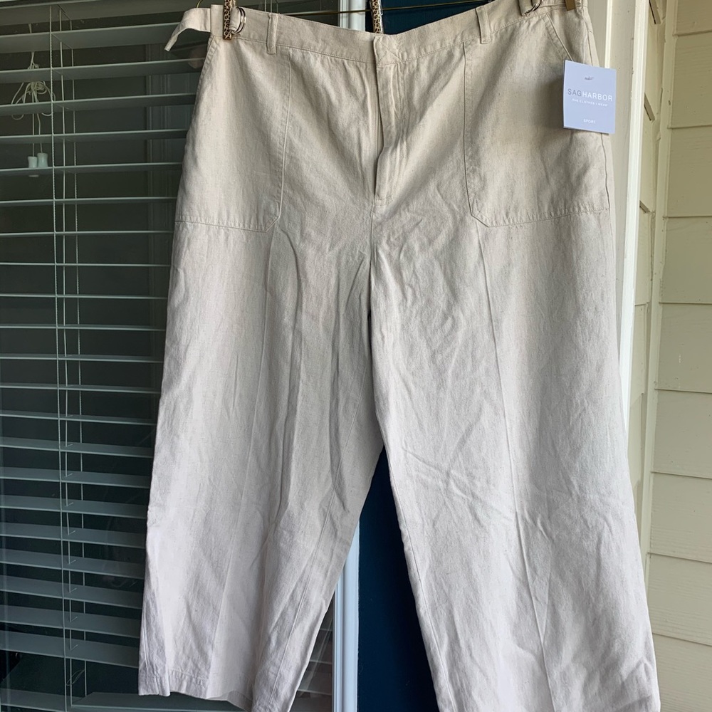 Sag Harbor Missy linen mid-length crop slacks